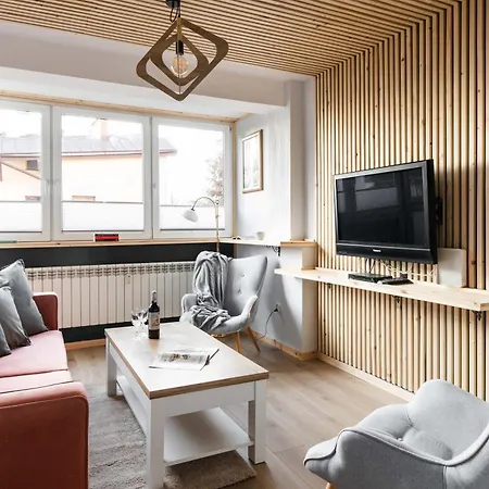 Mira Centrum Apartman *