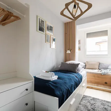 Mira Centrum * ザコパネ